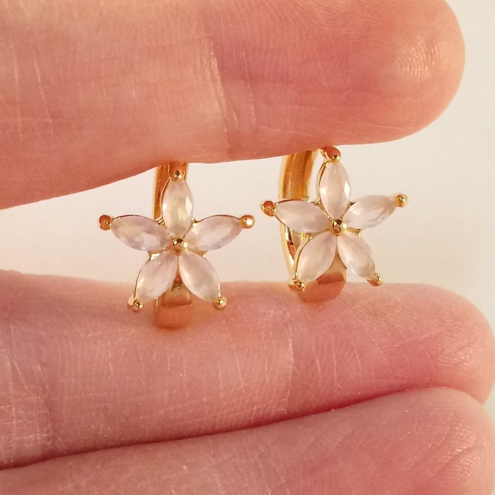 18K Yellow Gold Filled Star Flower Pink Opal Diamond Zircon Hoop Huggie Earrings